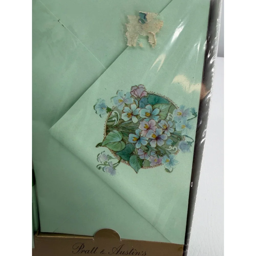 Pratt & Austin Stationery Green Floral Vintage Letter Paper Envelopes Boxed